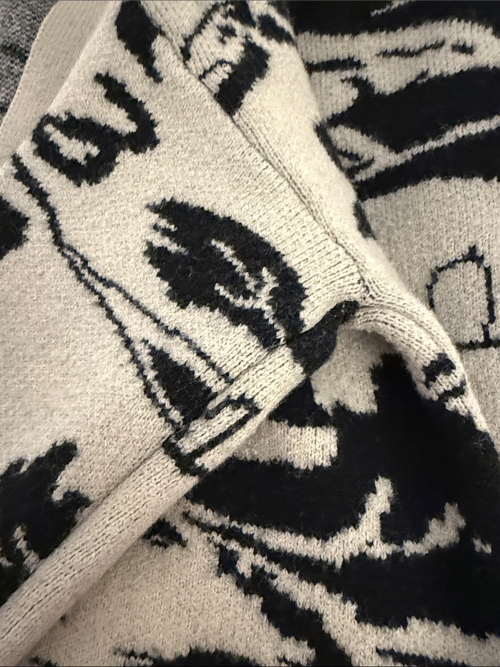 Entro cardigan sweater - Picture 5 of 5